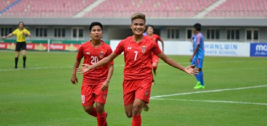 Win Theingi Tun - Nữ tiền đạo sáng giá của bóng đá Myanmar 